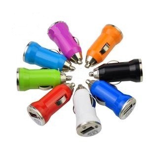 ADAPTADOR PARA CARRO USB COLORES