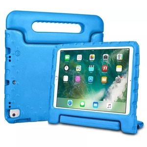 FUNDA USO RUDO KICKSTAND IPAD PRO 11/11(2G)/AIR 4 AZUL